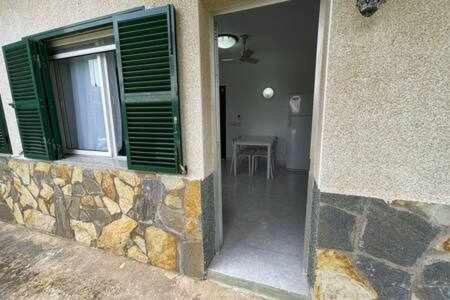 Forcat Apartamento Bajo Con Jardin Y Piscina Ciutadella  Bagian luar foto