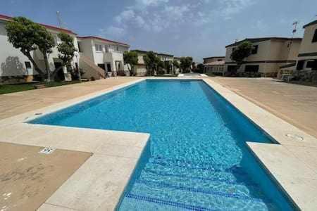Forcat Apartamento Bajo Con Jardin Y Piscina Ciutadella  Bagian luar foto
